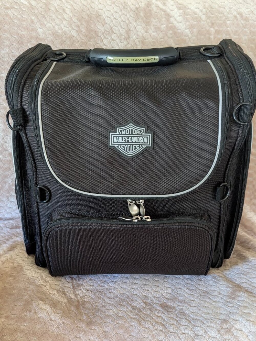 Harley Davidson luggage rack bags